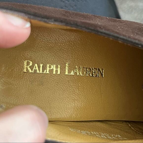 Ralph Lauren Made in Spain Brown Suede Classic Heels size 7. Leather upper. - Picture 8 of 10
